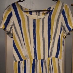 Women dress with sleeve